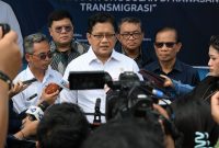 Wamen Transmigrasi meninjau berbagai demonstration plot (demplot) yang menjadi sarana pelatihan bagi calon transmigran. (Foto: Tera Nusantara.com)