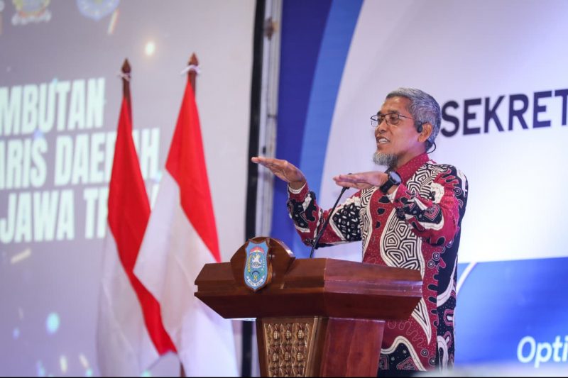 Sekretaris Daerah (Sekda) Provinsi Jawa Tengah, Sumarno, saat Rapat Koordinasi Forum Sekretaris Daerah Seluruh Indonesia (Forsesdasi) Komisariat Wilayah Jawa Tengah, di Hotel Bahari Inn, Kota Tegal, Kamis (29/1/2026) malam.
