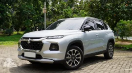 Grand Vitara kembali dengan peningkatan menakjubkan dan karakter berani. Dilengkapi dengan mesin efisien dan Sistem Kendaraan Hibrida Cerdas Suzuki (SHVS), mobil ini memungkinkan Anda menghadapi tantangan apa pun dengan berbagai fitur canggih. Grand Vitara mencerminkan komitmen Suzuki untuk menghadirkan SUV yang andal dan berkelas. - Foto SIS
