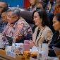 Menpar Widiyanti saat menyamping kinerja positif dalam rapat kerja bersama Komisi VII DPR RI. (Foto: Kemenpar/Tera Nusantara.com)