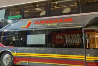 Armada bus premium terbaru yang mengusung konsep revolusioner In Road Entertainment. Pembaruan armada ini merupakan bagian dari transformasi layanan transportasi darat berbasis digitalisasi operasional yang presisi.