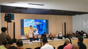 Direktur Utama PT Pruden Visi Utama (PRUVIU) Maulana Irfan Sufa dalam forum Rakernas Inkopontren di Gedung Smesco, Kamis (21/4/2026). - Foto Dimas